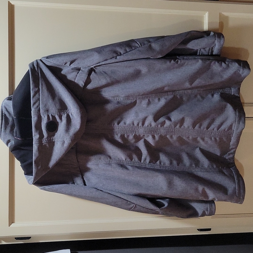 Calvin Klein Performance coat - Picture 2 of 9